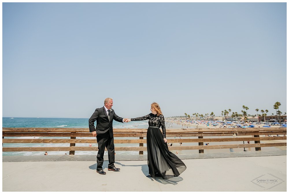LM-Newport-Beach-Pier-Intimate-Wedding-Photography
